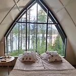 Private Lakefront Dome Sauna & Breakfast Lumous