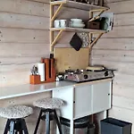 Chalet Private Lakefront Dome Sauna & Breakfast Lumous
